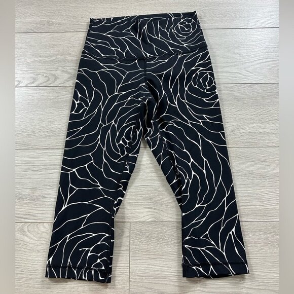 Lululemon Wunder Under Hi-Rise 1/2 Tight Full-On Luxtreme Radiate Rose Alpine - Picture 4 of 13